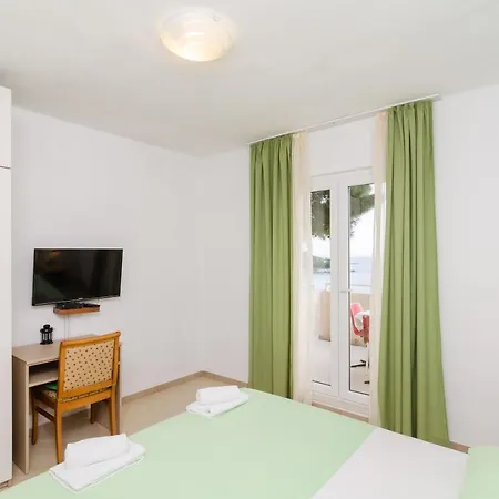 Apartament Feral Saplunara